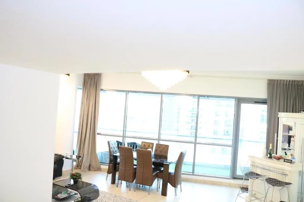 Bellehomez Dubai Homestay