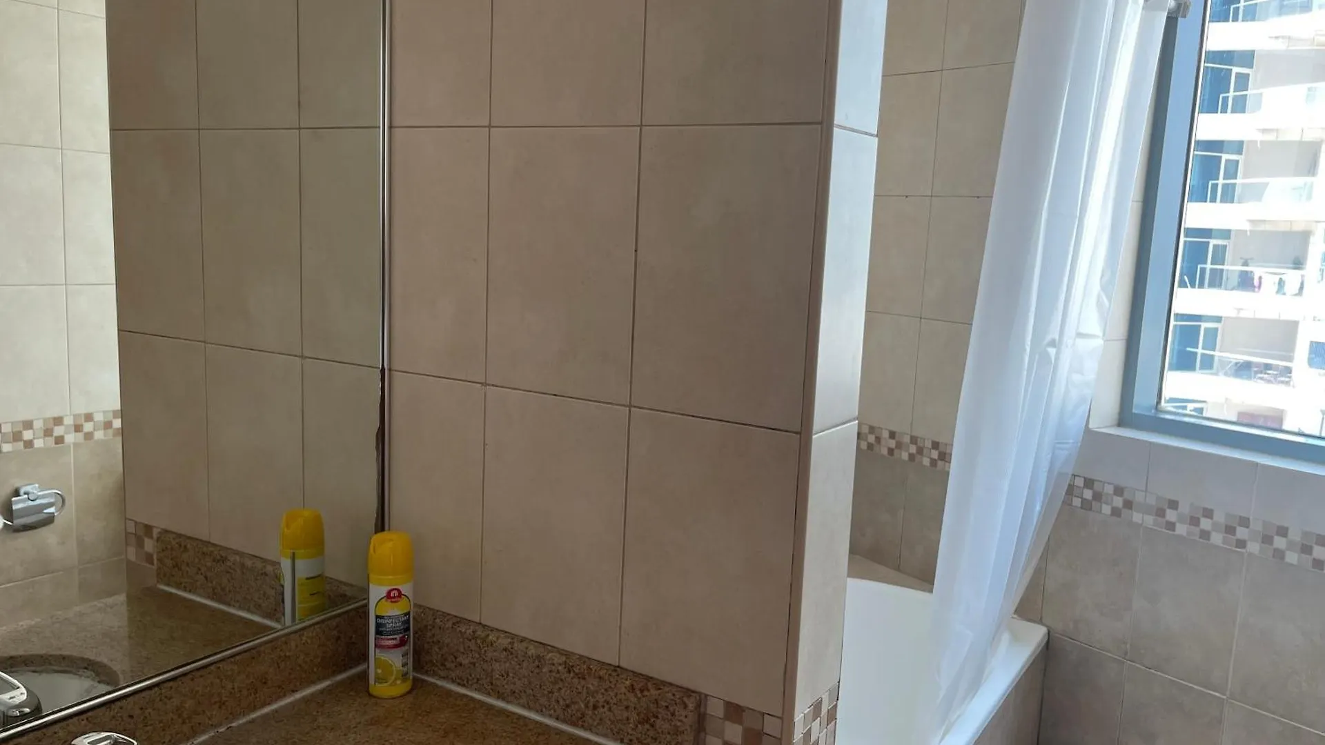 Homestay Bellehomez Dubai United Arab Emirates